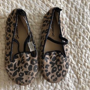 Old navy leopard shoes with straps // size 9